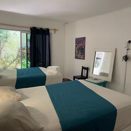 Hotel Manzana Verde 5Th Avenue Плая дел Кармен Екстериор снимка