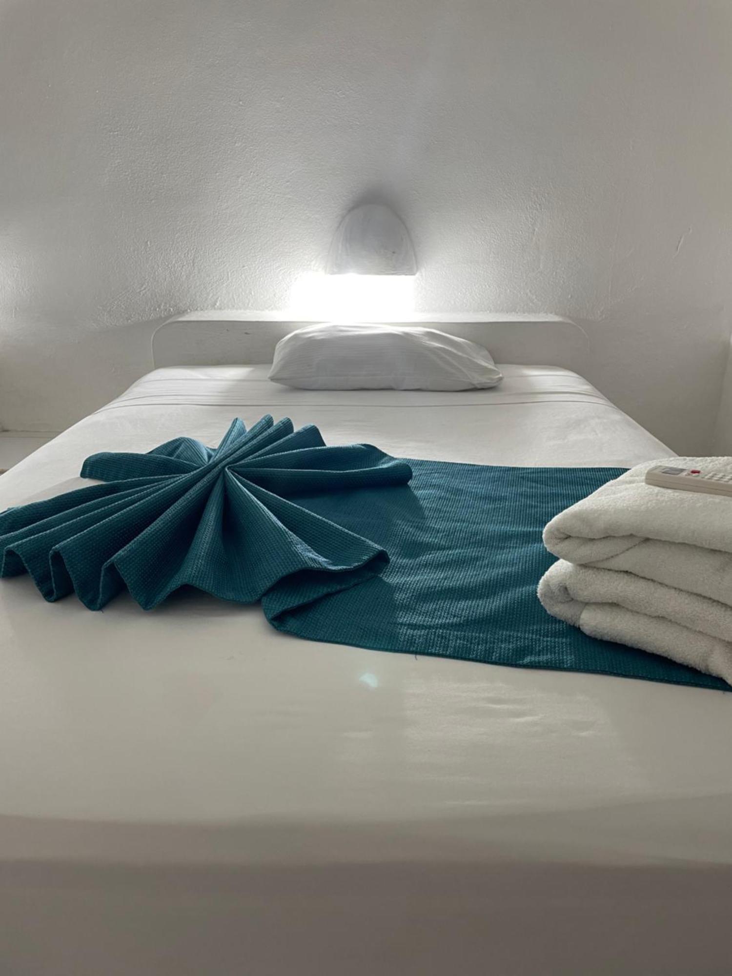 Hotel Manzana Verde 5Th Avenue Плая дел Кармен Екстериор снимка